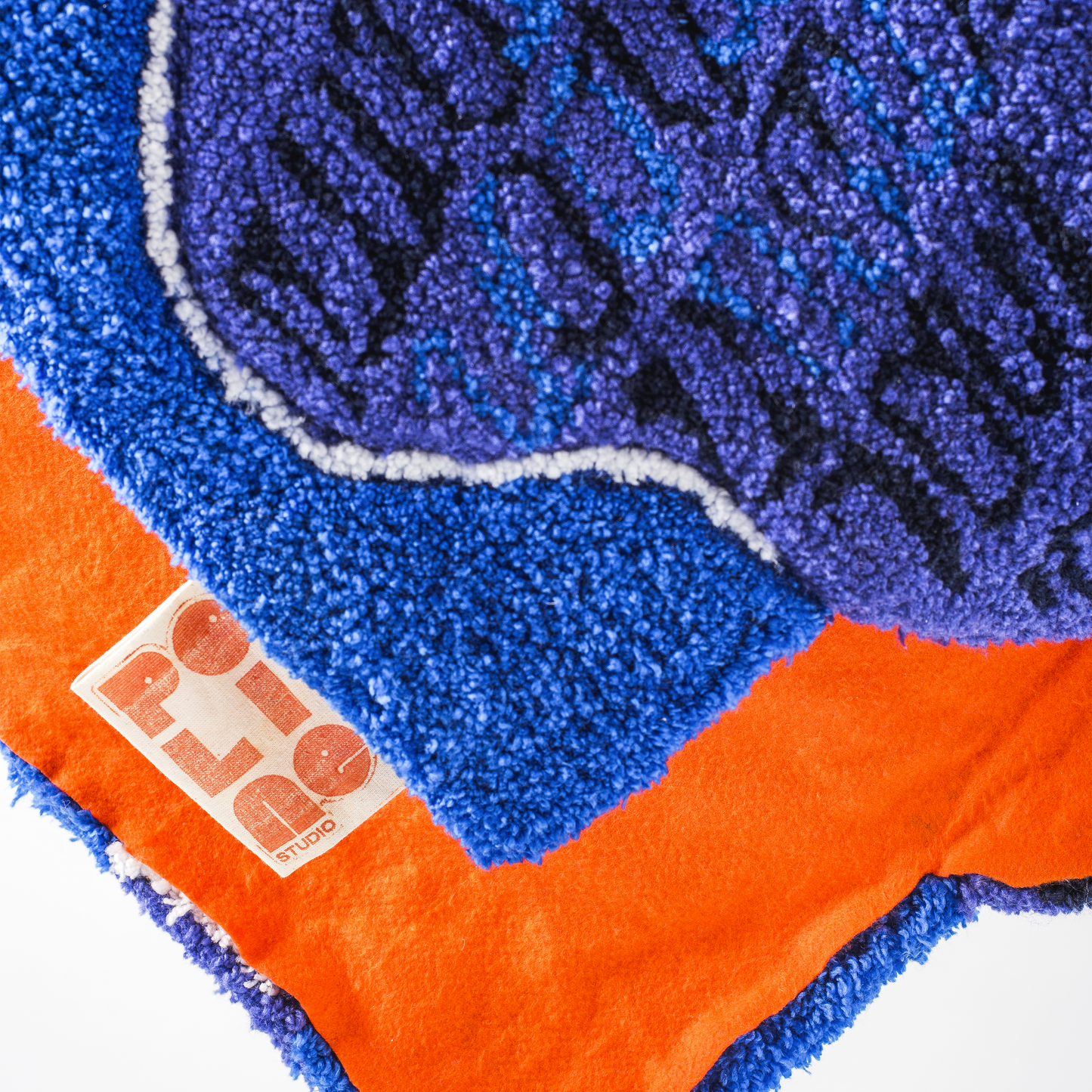 PORTE BONHEUR RUG BY POLINE